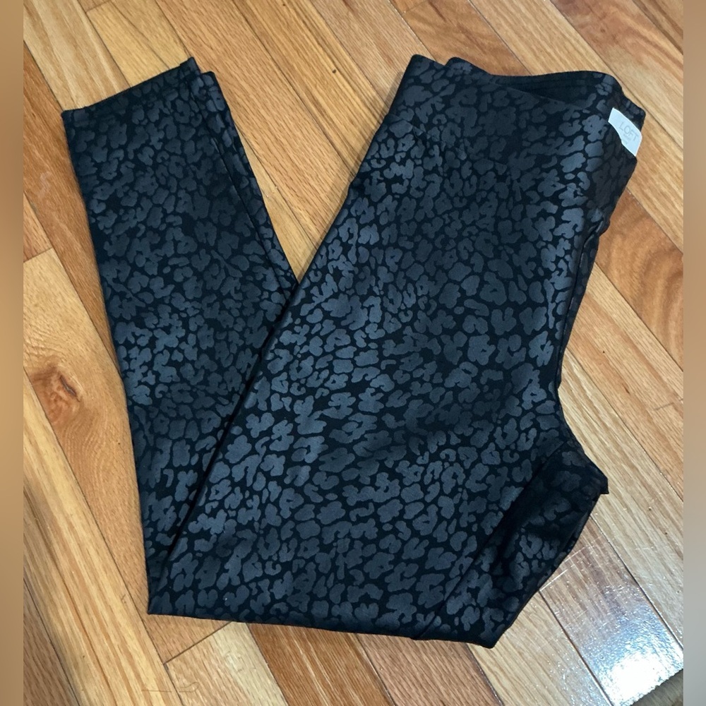 LOFT Black and Gray Patterned Leggings